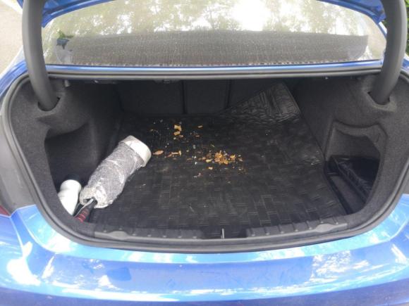 [上海·沪D] 二手宝马宝马3系2018款 320Li M运动曜夜版