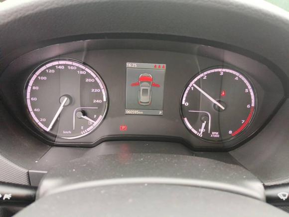 [温州·浙B] 二手观致观致52016款 1.6T 自动豪华型