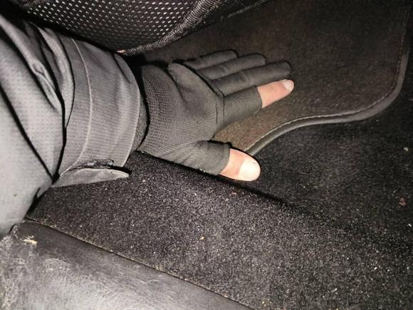 [合肥·沪C] 二手标致标致3072004款 CC 2.0