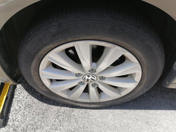 [上海·辽B] 二手大众速腾2014款 1.4TSI 手动豪华型