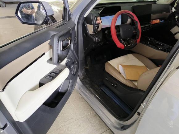 [武汉·鄂A] 二手哈弗哈弗二代大狗新能源2023款 DHT-PHEV 105km 潮电版Plus