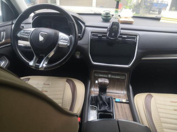 [金华·浙G] 二手荣威荣威RX82019款 30T 智联网两驱超群旗舰版