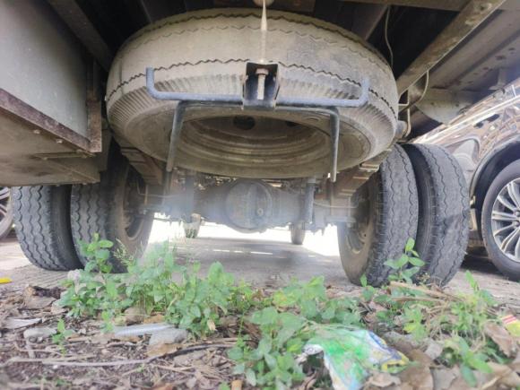 [宁波·浙G] 二手长安跨越跨越王X32018款 1.5L中配型双排后双轮加长货箱DK15C