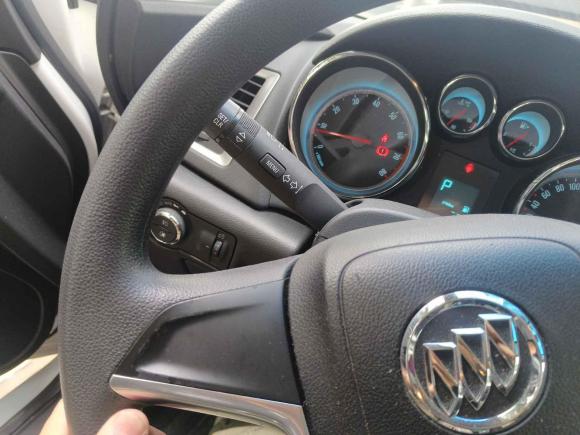 [深圳·粤B] 二手别克英朗2014款 XT 1.6L 自动时尚版