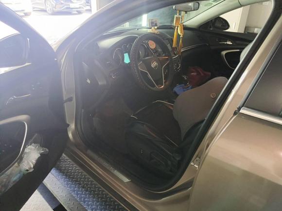 [杭州·浙A] 二手别克君威2015款 1.6T 领先技术型