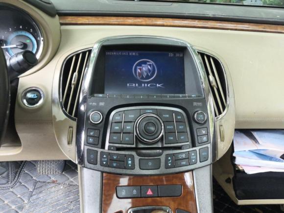 [上海·赣A] 二手别克君越2010款 2.4L豪华版