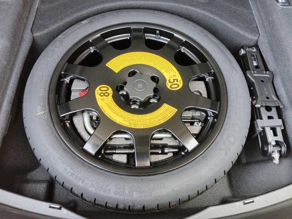 [无锡·鲁Q] 二手奥迪奥迪A82022款 A8L Horch创始人版 经典型