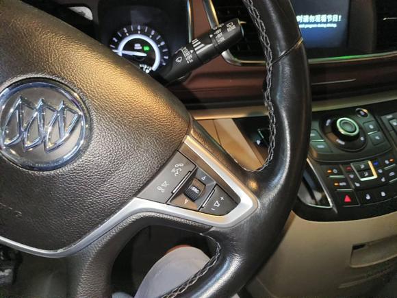 [上海·沪D] 二手别克别克GL82017款 25S 尊贵型 国V