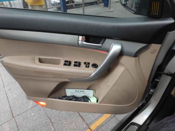 [广州·粤A] 二手起亚索兰托2010款 2.2T 柴油豪华版