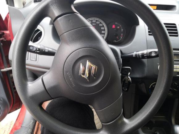 [义乌·浙C] 二手铃木雨燕2011款 1.5L 自动时尚版