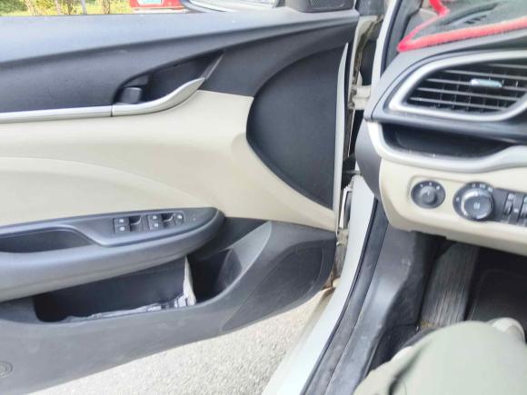 [武汉·鄂A] 二手别克英朗2017款 15N 自动精英型