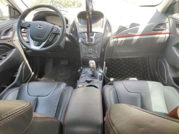 [上海·沪B] 二手比亚迪秦新能源2014款 1.5T 酷黑骑士旗舰型