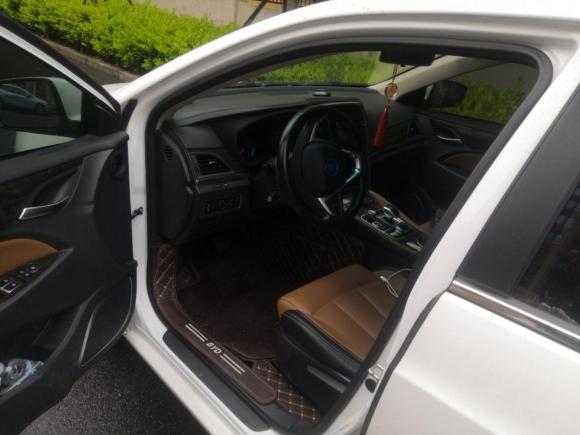 [上海·沪A] 二手比亚迪秦新能源2017款 1.5T 尊贵型