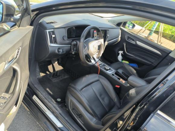 [上海·沪A] 二手荣威荣威i6新能源2017款 45T 混动互联智享版