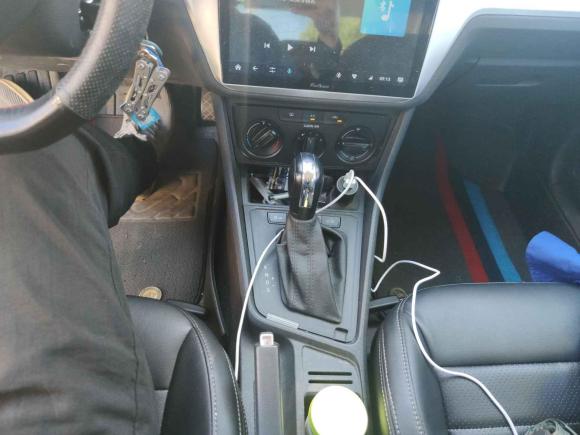 [上海·苏F] 二手大众朗逸2015款 1.6L 自动风尚版