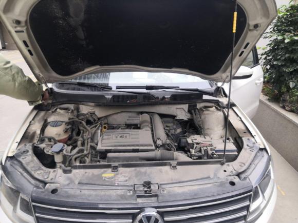 [温州·浙C] 二手大众朗行2015款 230TSI DSG舒适版