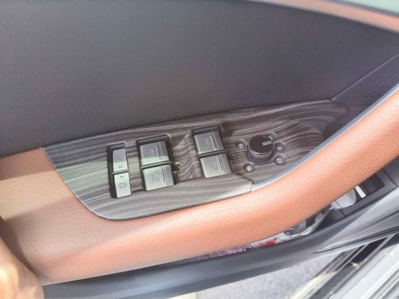 [义乌·浙G] 二手奥迪奥迪A6L2024款 45 TFSI quattro 臻选动感型