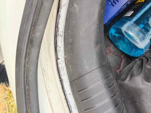 [济南·鲁A] 二手起亚起亚K22015款 两厢 1.4L AT GLS炫酷版