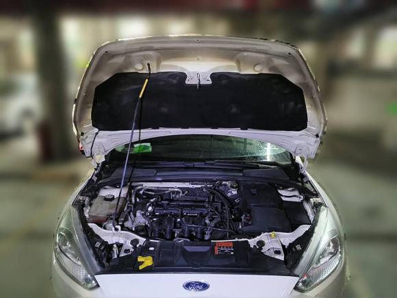 [佛山·粤Y] 二手福特福克斯2015款 三厢 1.6L 自动风尚型