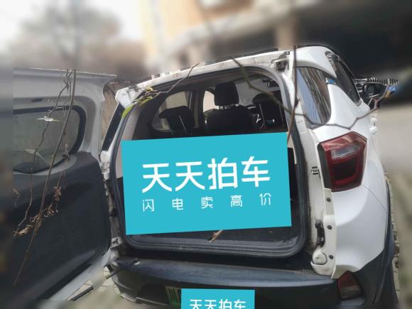 [成都·川A] 二手比亚迪元新能源2018款 EV360 智联尚酷型