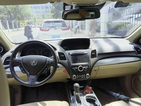 [上海·沪F] 二手讴歌讴歌RDX2016款 3.0L 四驱尊享版