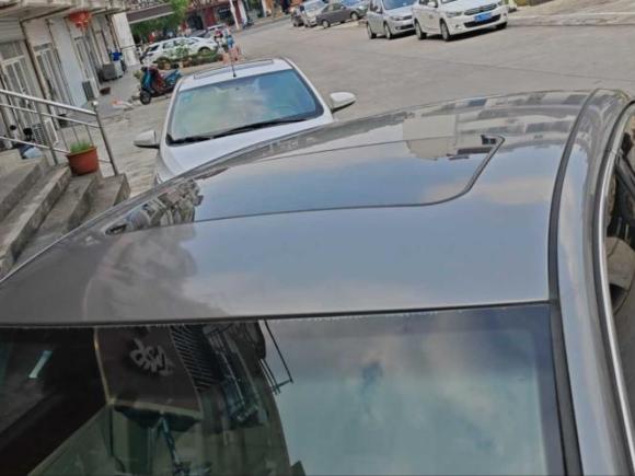 [南京·苏A] 二手斯柯达昊锐2012款 1.8TSI 手动优雅版