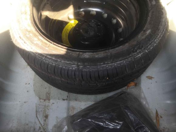 [西安·陕A] 二手长安悦翔V72016款 1.6L 手动乐享型 国IV