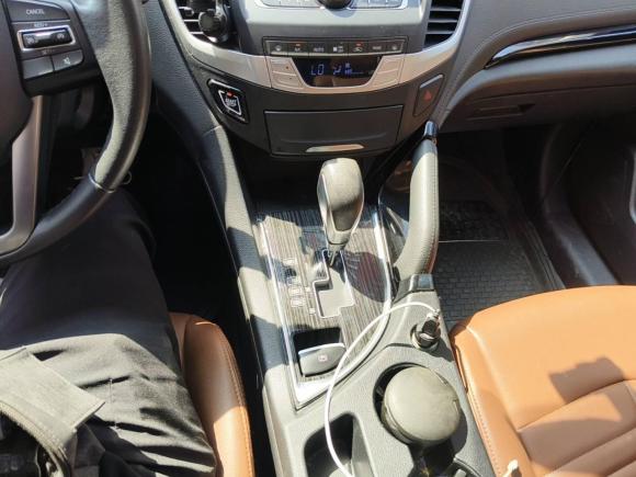 [合肥·皖A] 二手东风风度东风风度MX52016款 2.0L 自动旗舰版