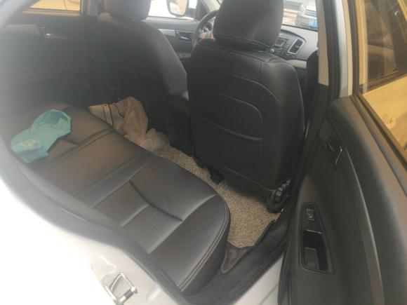 [无锡·苏E] 二手荣威荣威3502015款 1.5L 手动豪华天窗版