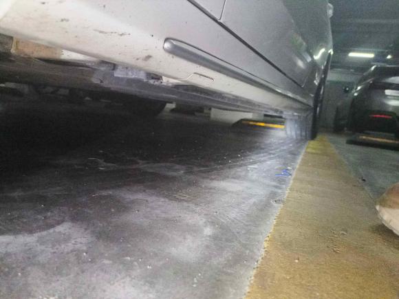 [青岛·鲁B] 二手奔驰奔驰C级2018款 C 200 L 运动版