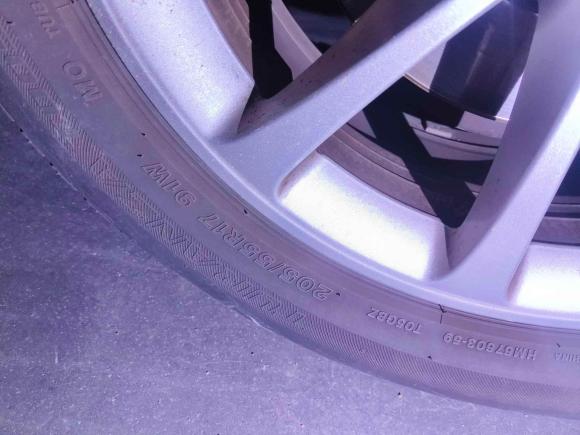 [武汉·鄂A] 二手奔驰奔驰A级2021款 A 200 L 运动轿车时尚型