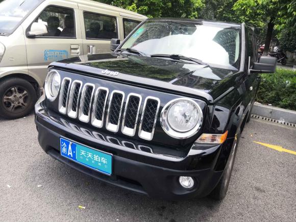 [重庆·渝A] 二手Jeep自由客2014款 2.0L 运动增强版