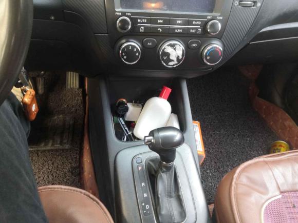 [上海·渝F] 二手起亚起亚K32013款 1.6L 自动GL