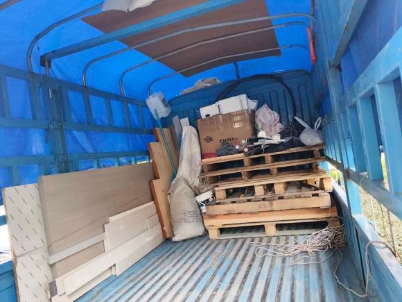 [上海·苏A] 二手东风东风皮卡2015款 2.4T P66 两驱精英型加长4D25U