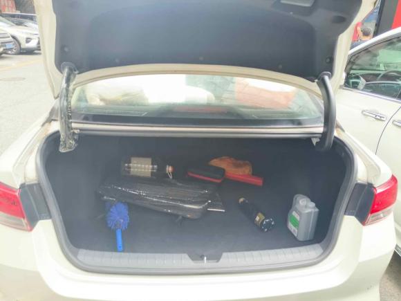 [广州·粤A] 二手起亚起亚K52016款 1.6T 自动LUX