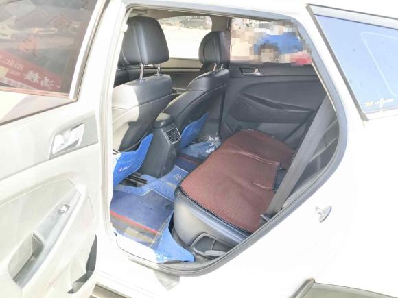 [芜湖·皖B] 二手现代途胜2015款 1.6T 双离合两驱智能型