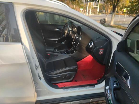 [苏州·鄂A] 二手奔驰奔驰GLA2017款 GLA 200 时尚型