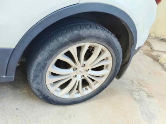 [青岛·鲁F] 二手陆风陆风X72015款 2.0T 全景旗舰版