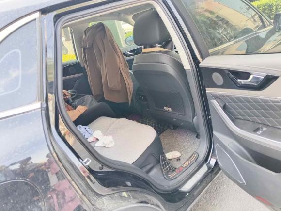 [青岛·鲁B] 二手红旗红旗HS52019款 2.0T 智联旗享版