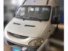 [西安·陕A] 依维柯都灵2009款2.5T-A32基本型