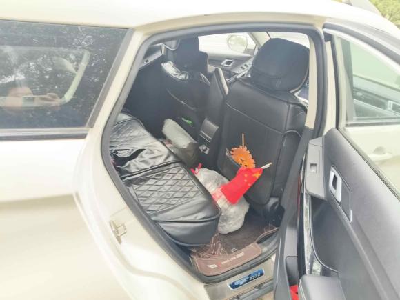 [南昌·赣A] 二手驭胜驭胜S3302016款 1.5L GTDi 手动两驱超值版