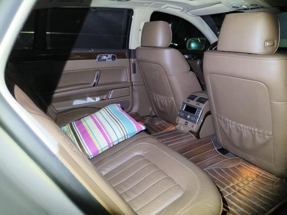 [西安·陕A] 二手大众辉腾2012款 3.0L 行政型