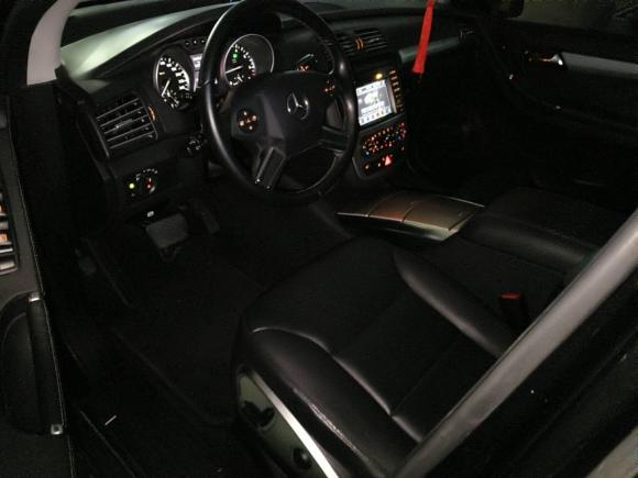 [深圳·粤B] 二手奔驰奔驰R级2011款 R 300 L 商务型