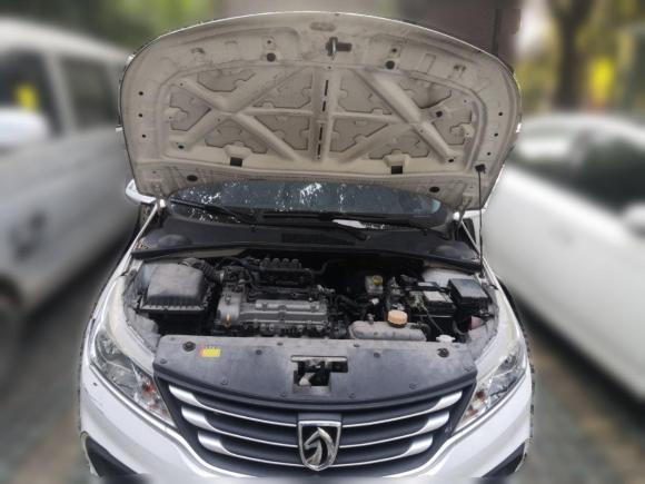 [无锡·苏B] 二手宝骏宝骏3102016款 1.2L 手动舒适型