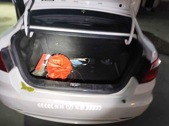 [青岛·鲁B] 二手长安逸动新能源2016款 纯电动豪华型