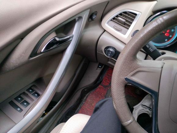 [上海·皖N] 二手别克英朗2013款 GT 1.6L 手动进取版