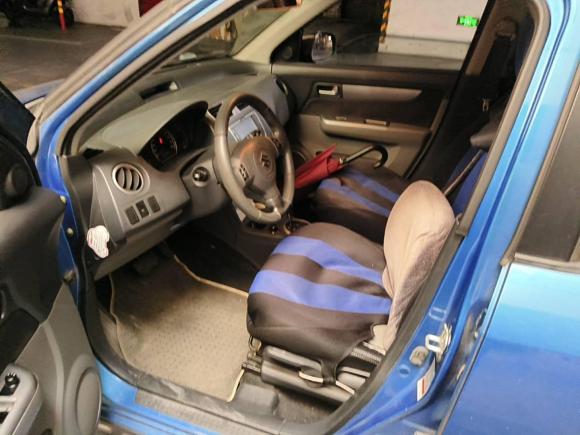 [无锡·苏B] 二手铃木雨燕2011款 1.5L 自动运动影音版