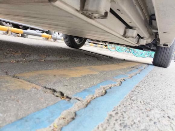 [深圳·粤B] 二手比亚迪元新能源2019款 EV360 智联悦享型