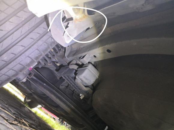 [上海·苏E] 二手吉利汽车帝豪2017款 三厢百万款 1.5L CVT向上版