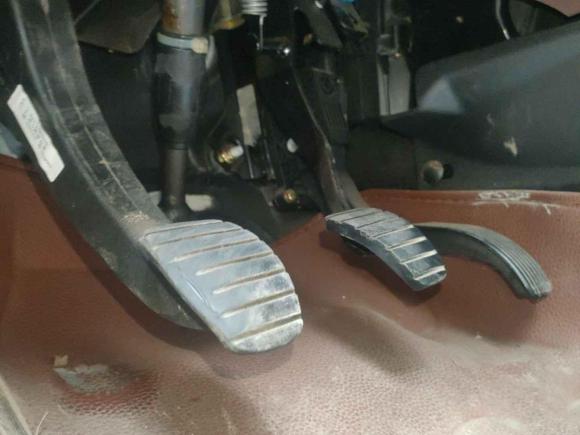 [西安·陕A] 二手东风风行景逸X52016款 1.6L 手动豪华型